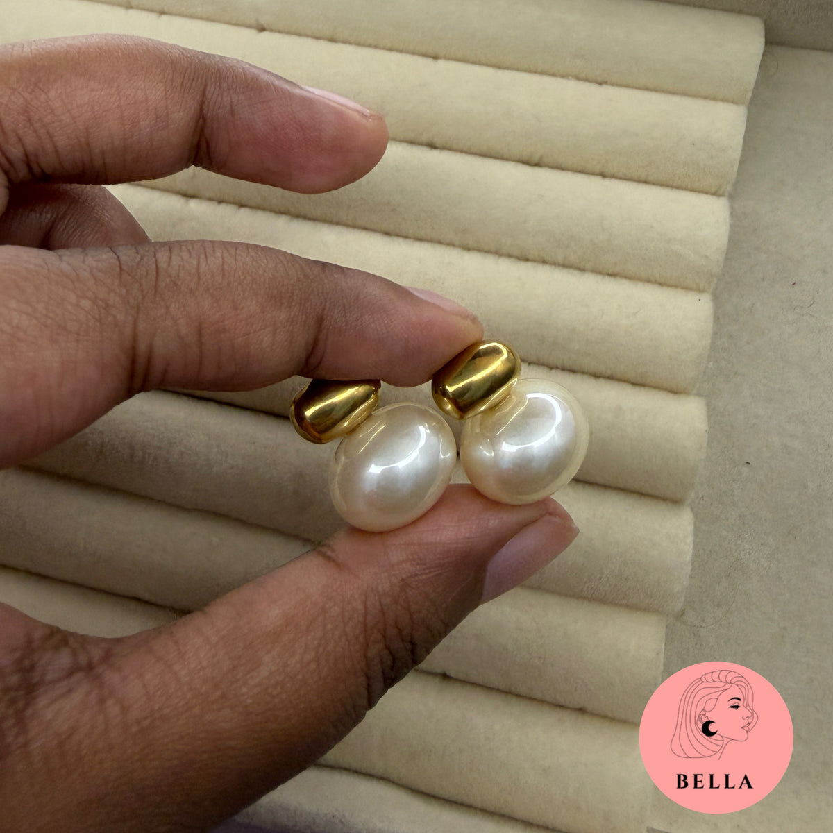 Pearl Small Stud Earrings