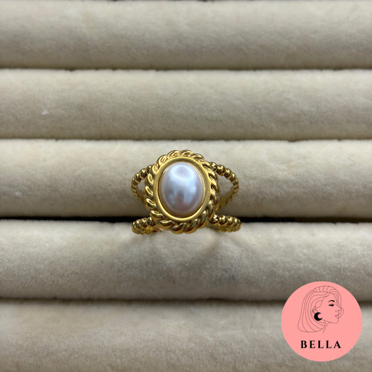 Pearl Ring