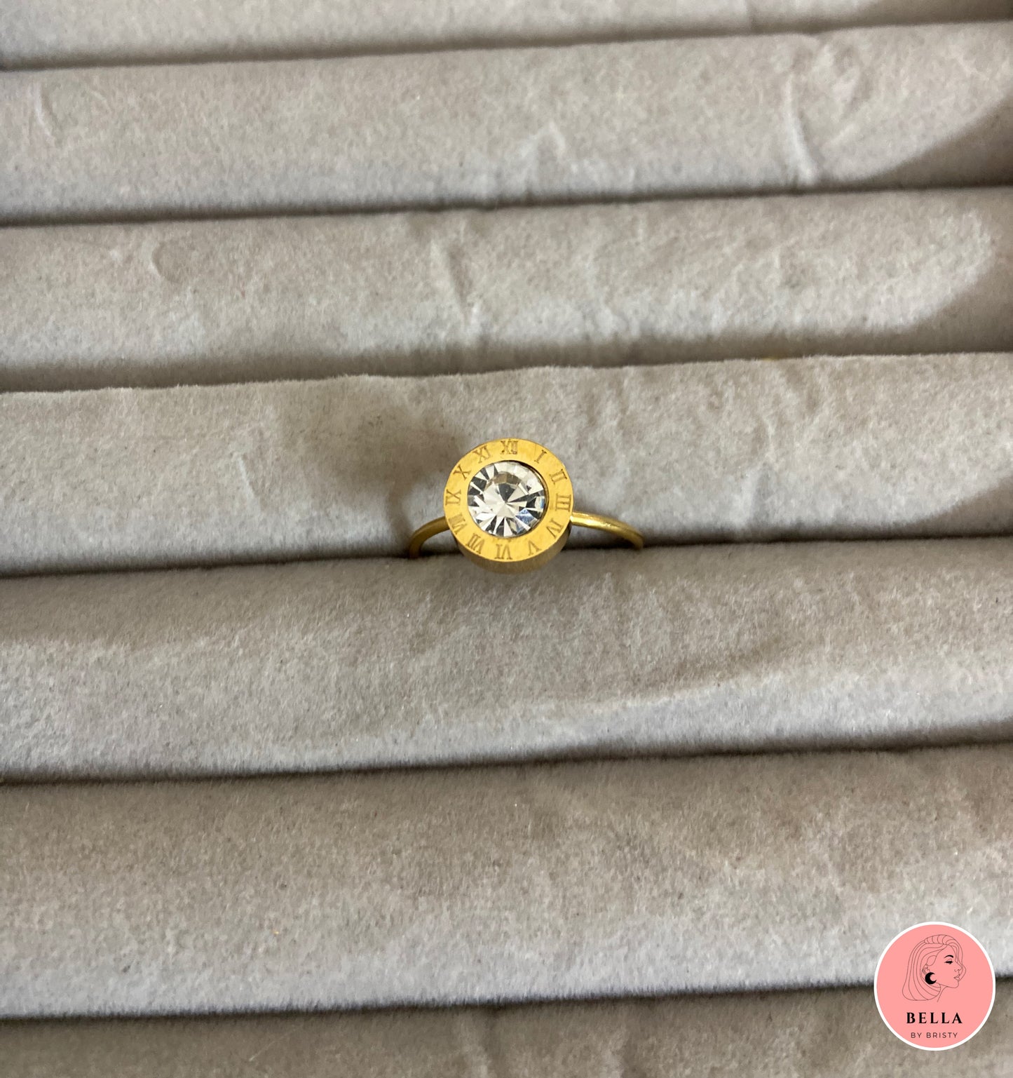 White Round Ring