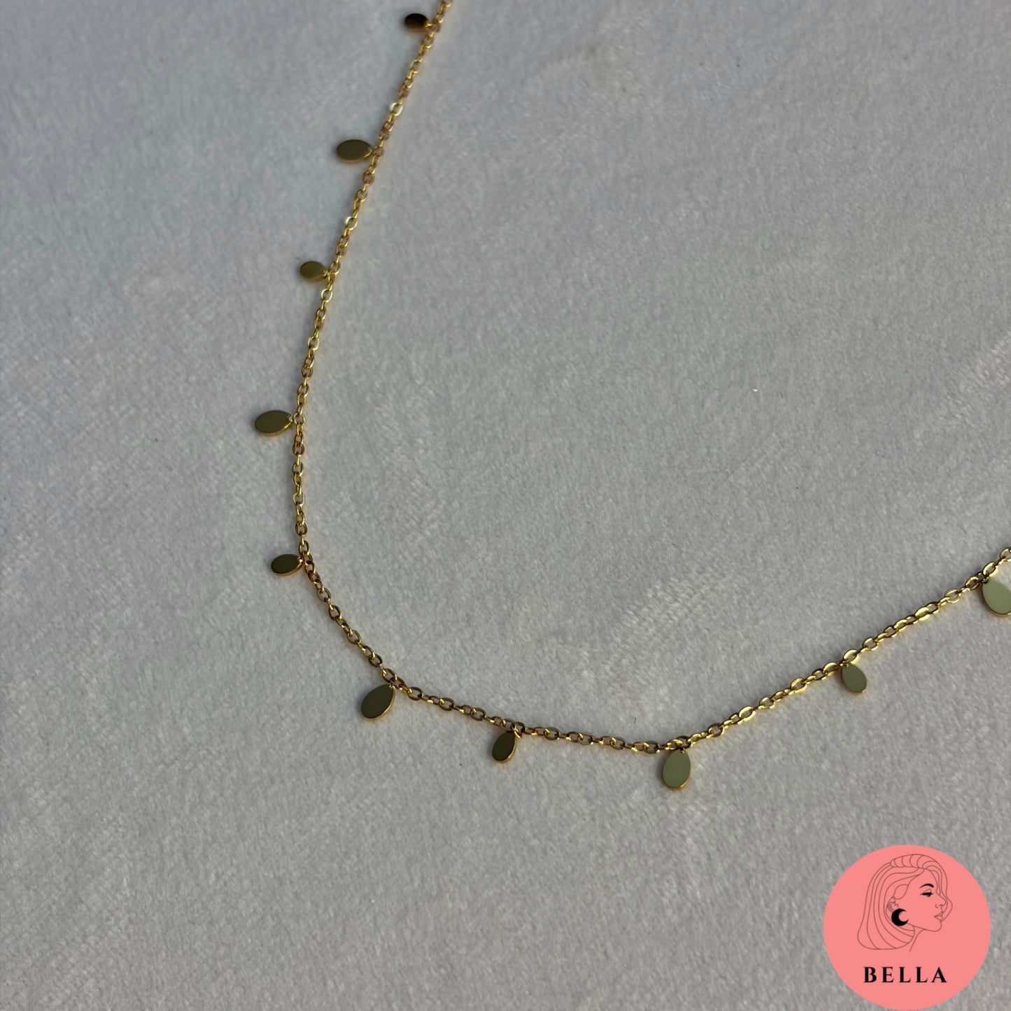 Oval Tassle necklace