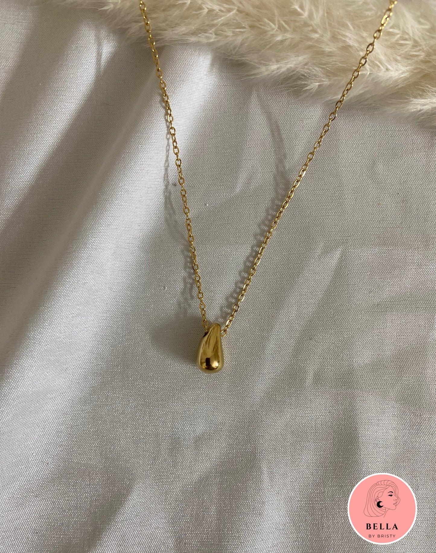 TearDrop Necklace