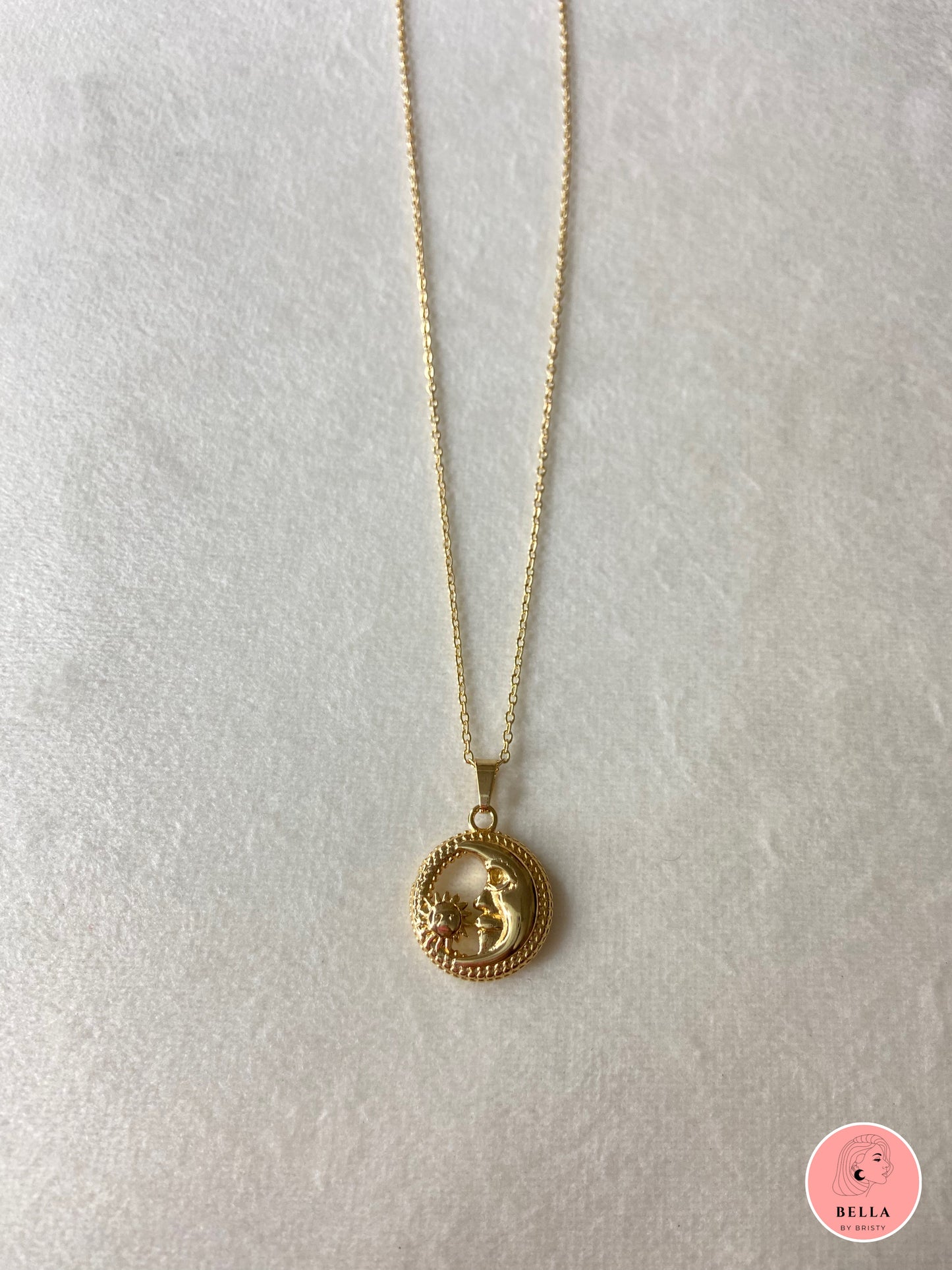 Sun-moon necklace