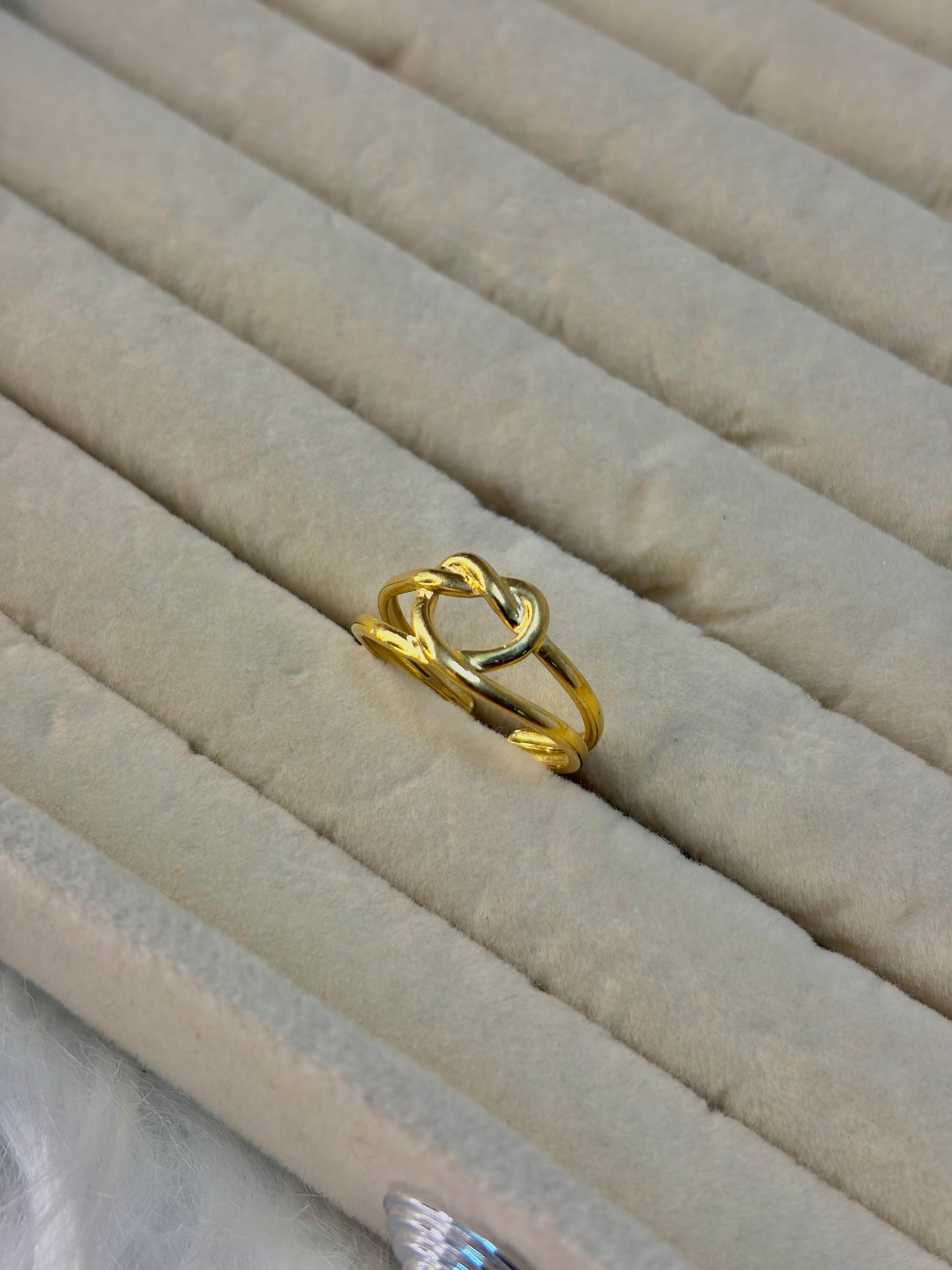 Heart Knot Ring