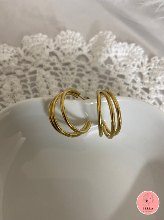 Three Layer Huggie Earring-Golden