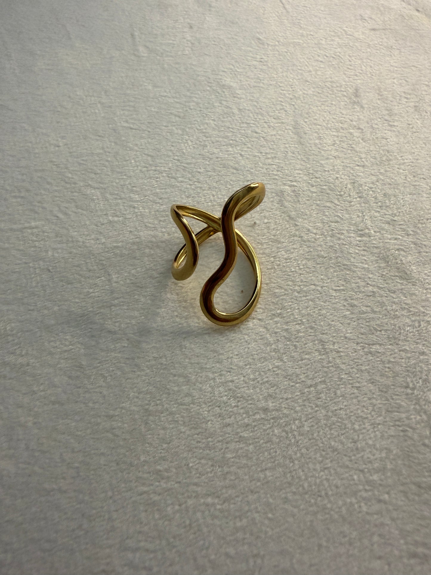 Wavy Ring