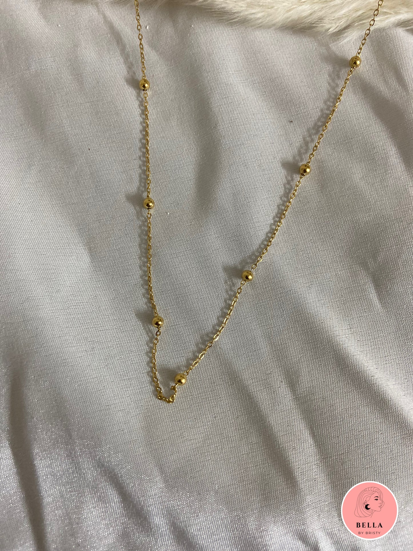 Golden Glint Necklace