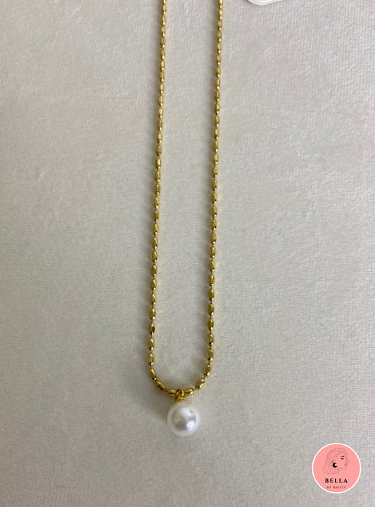 Pearly Necklace