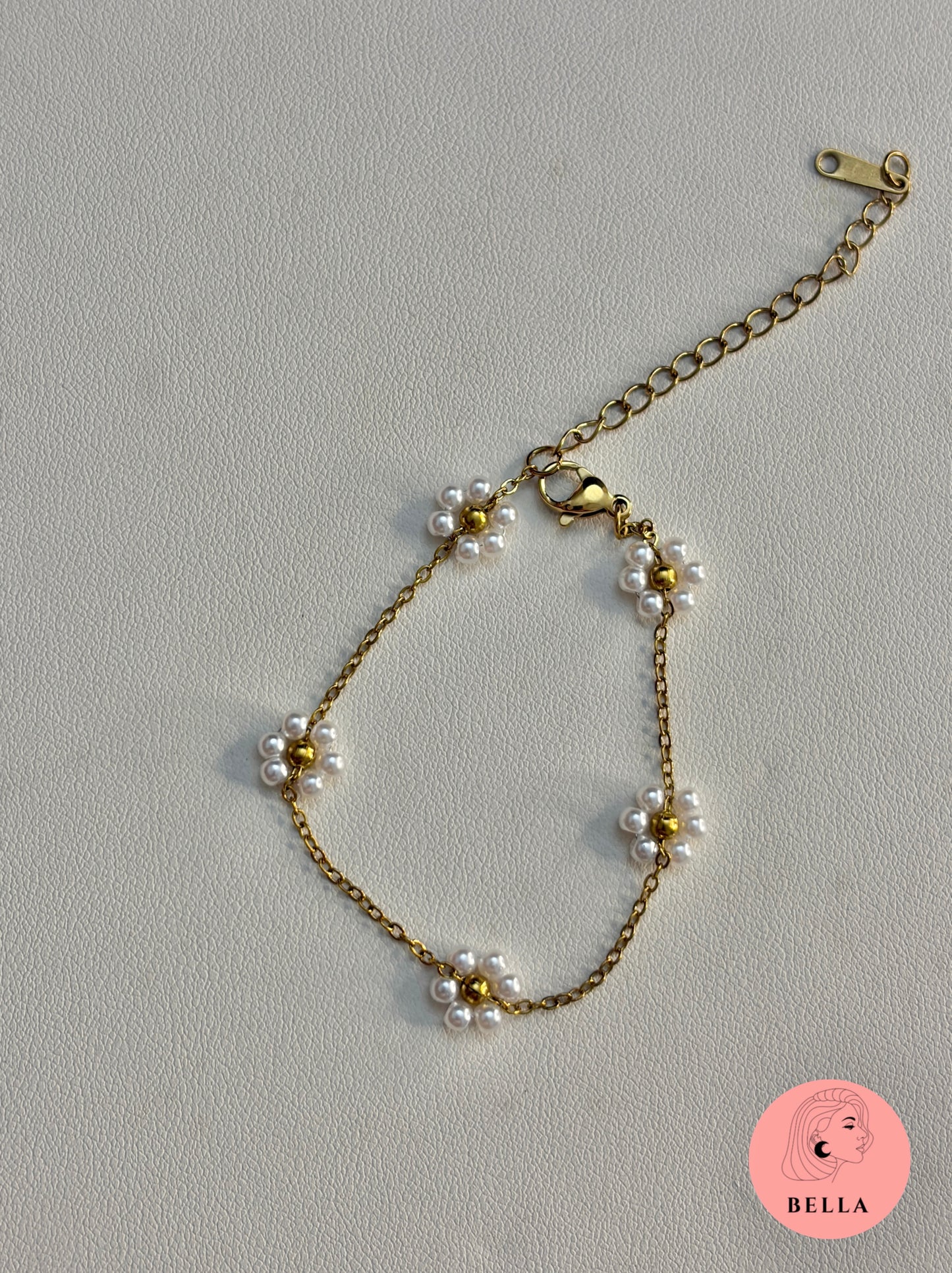 Flower Pearl Bracelet