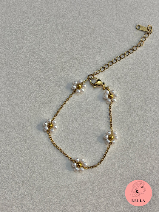 Flower Pearl Bracelet