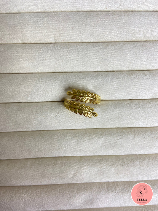 Leafy Ring