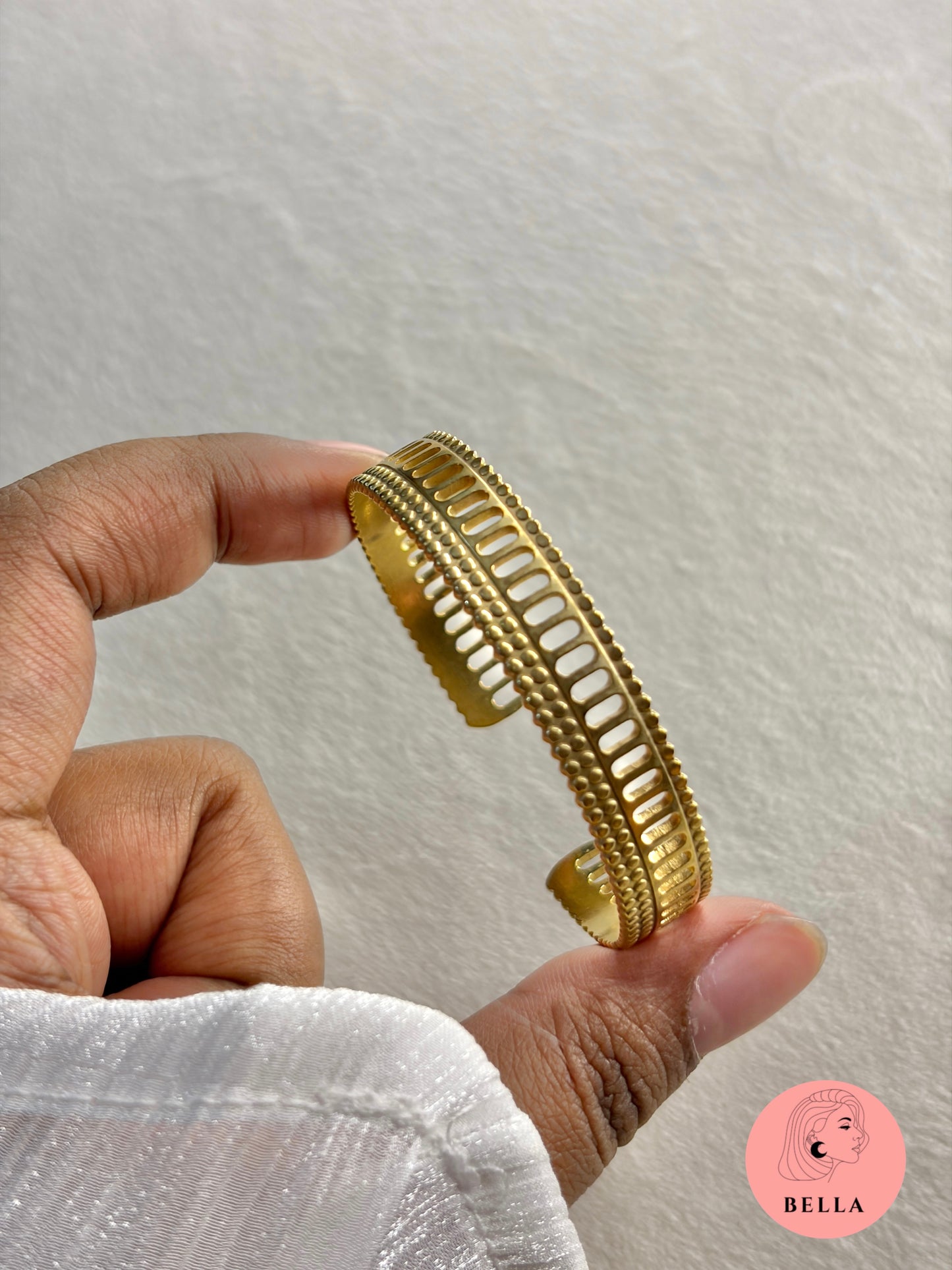 Dera Cuff Bracelet