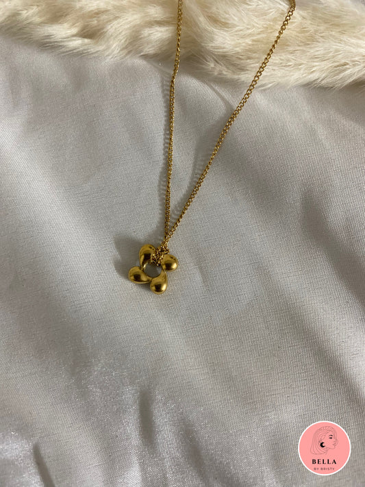 Trinity Dew Necklace