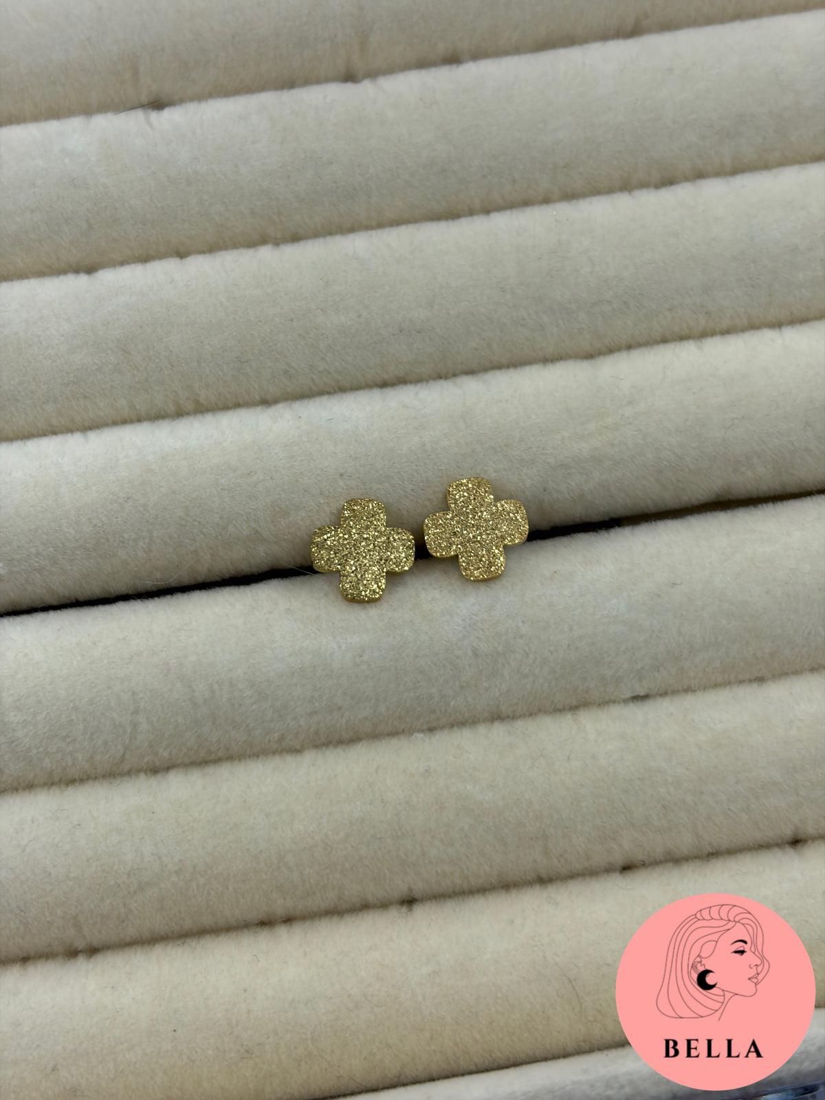Jarah Small Stud Earrings