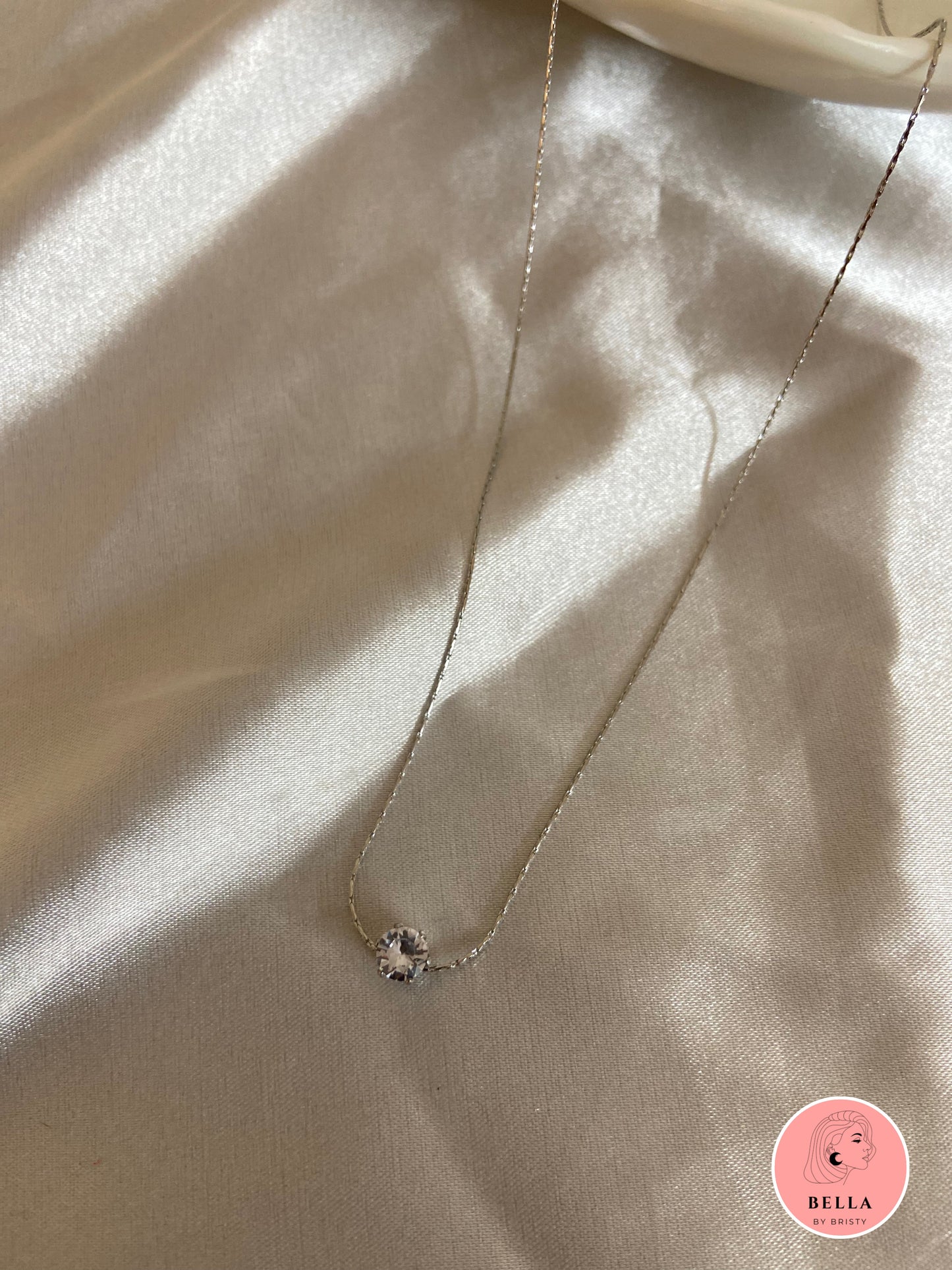 Silver Round Zircon Necklace