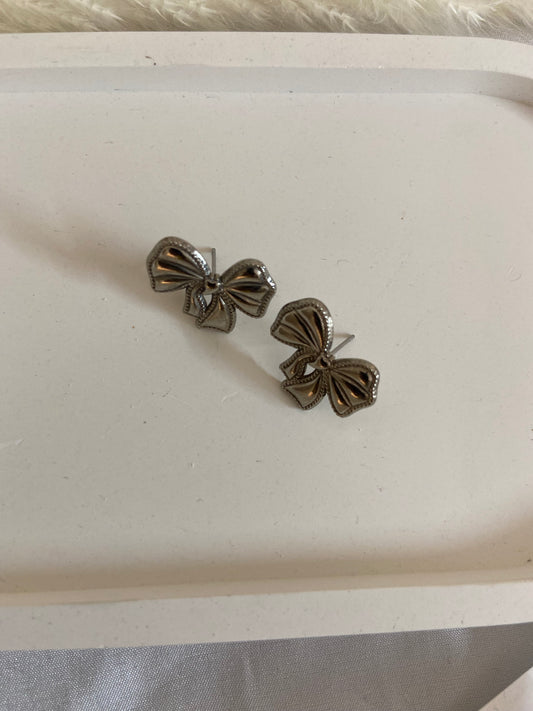 Silver Bow Earrings