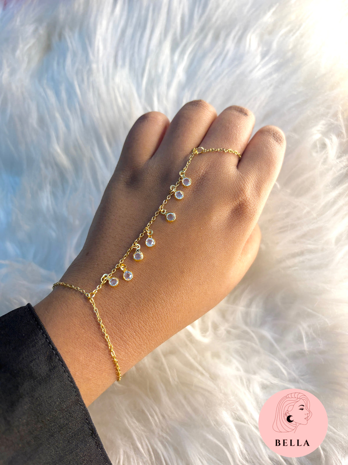 Lumiere Hand Chain