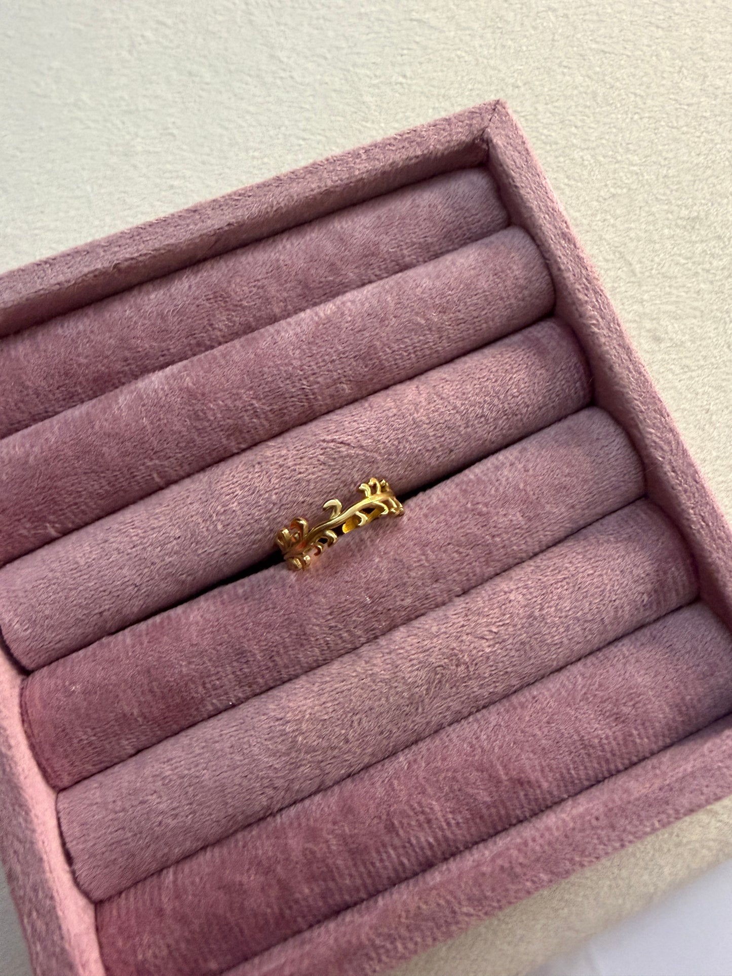 Hia Ring