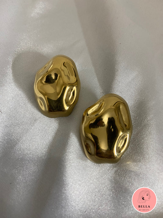 Siyara Studs