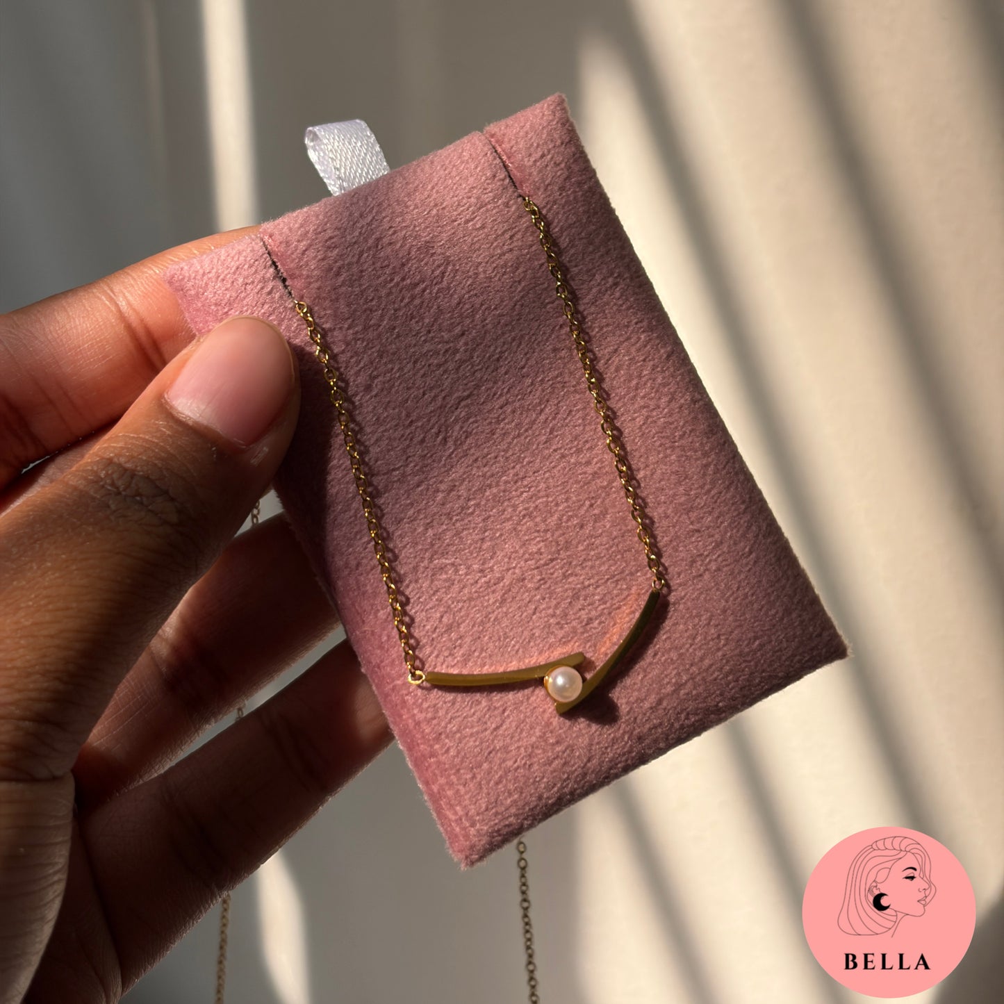Pearl Line Necklace